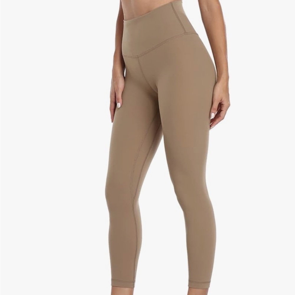 HeyNuts Essential 7/8 Leggings High Waisted Compression Athletic Yoga 25" Tan M
